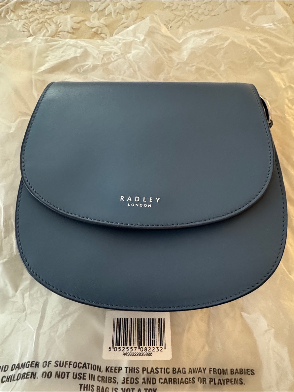 RADLEY LONDON Smooth Navy Crossbody Saddle Bag